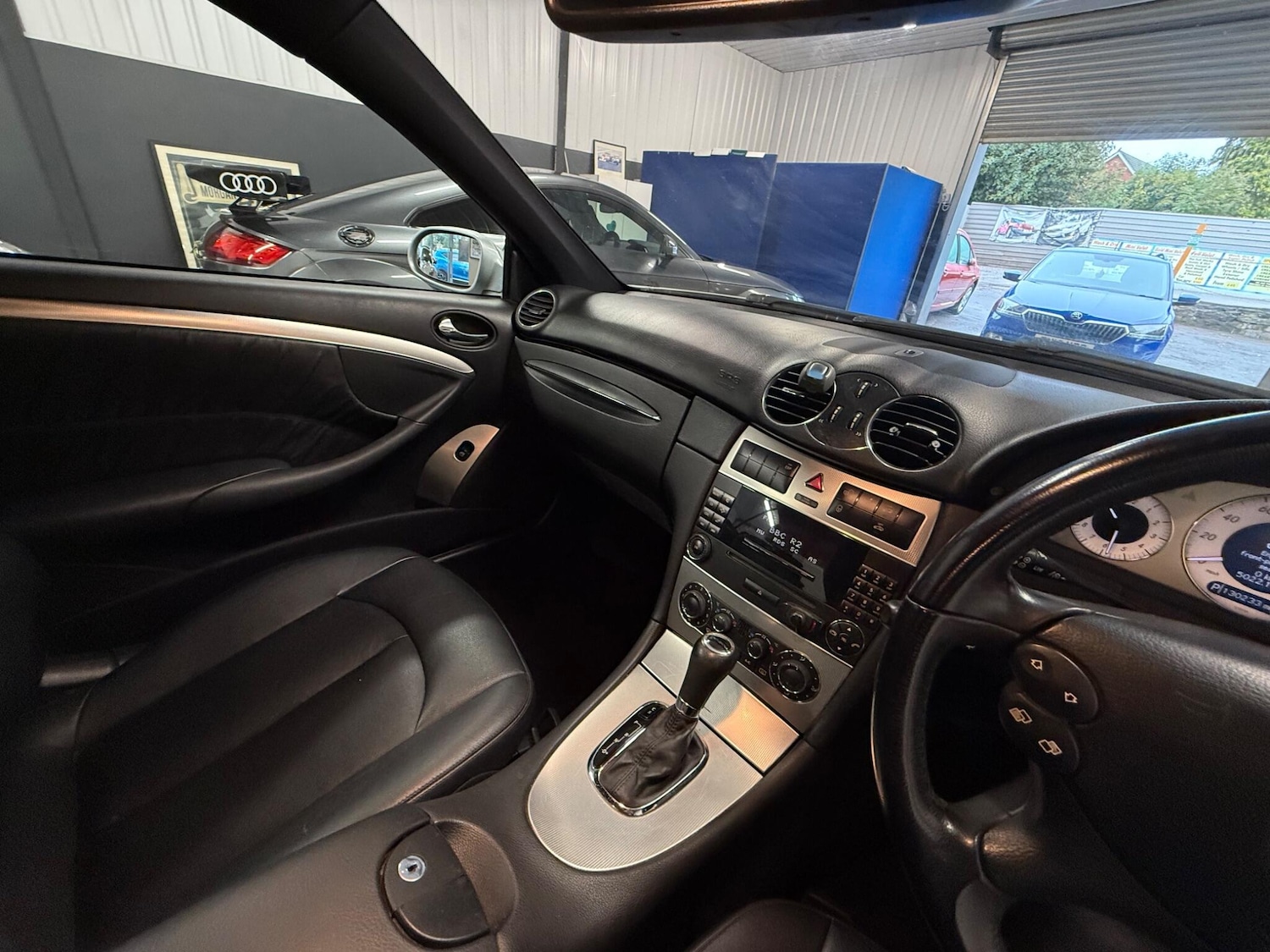 Used Mercedes-Benz CLK 2009 for sale - 76645248: Photo 22