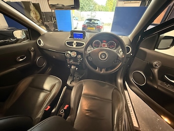 Used Renault Clio 2010 for sale - 75552251: Photo