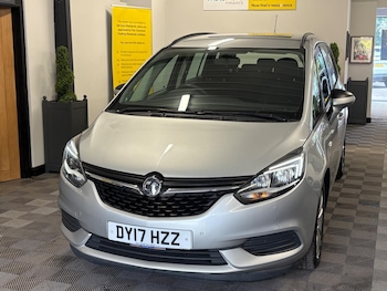 Used Vauxhall Zafira Tourer 2017 for sale - 77216224: Photo