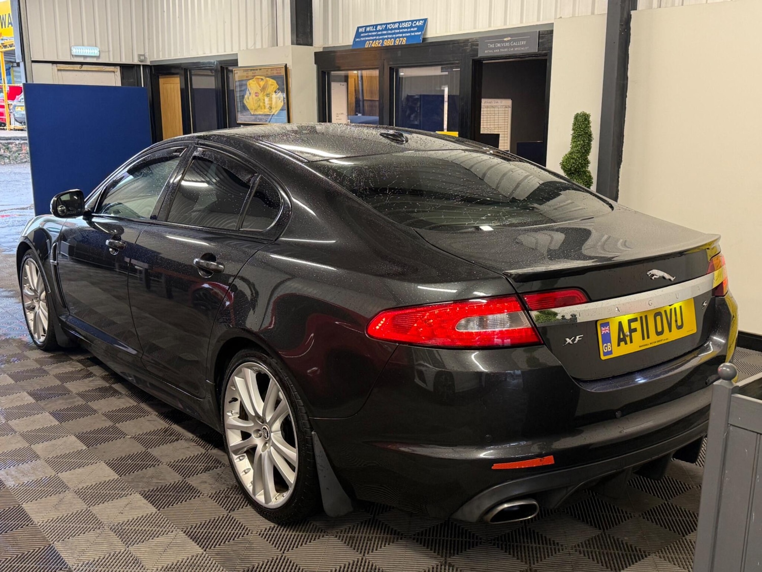 Used Jaguar XF 2011 for sale - 77468112: Photo 14
