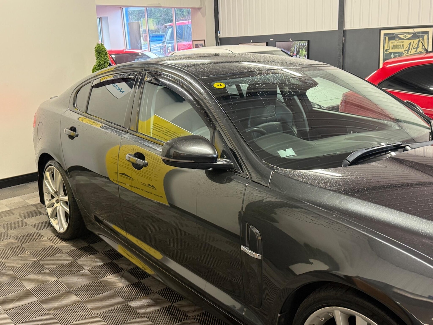 Used Jaguar XF 2011 for sale - 77468112: Photo 5