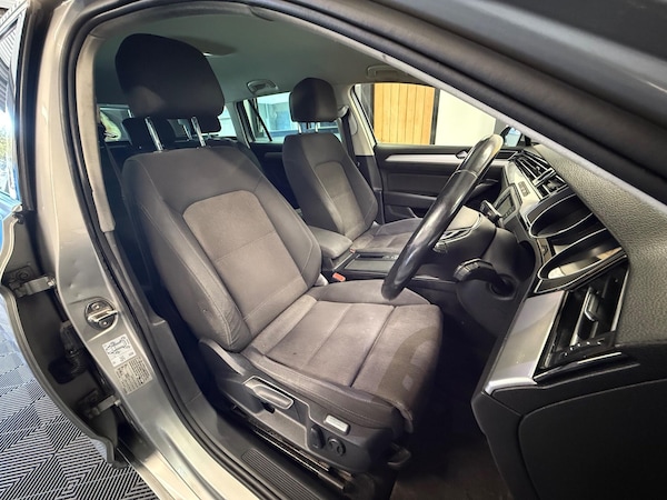 Used Volkswagen Passat 2017 for sale - 75669678: Photo 10