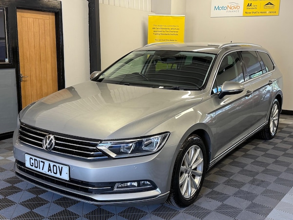 Used Volkswagen Passat 2017 for sale - 75669678: Photo 2