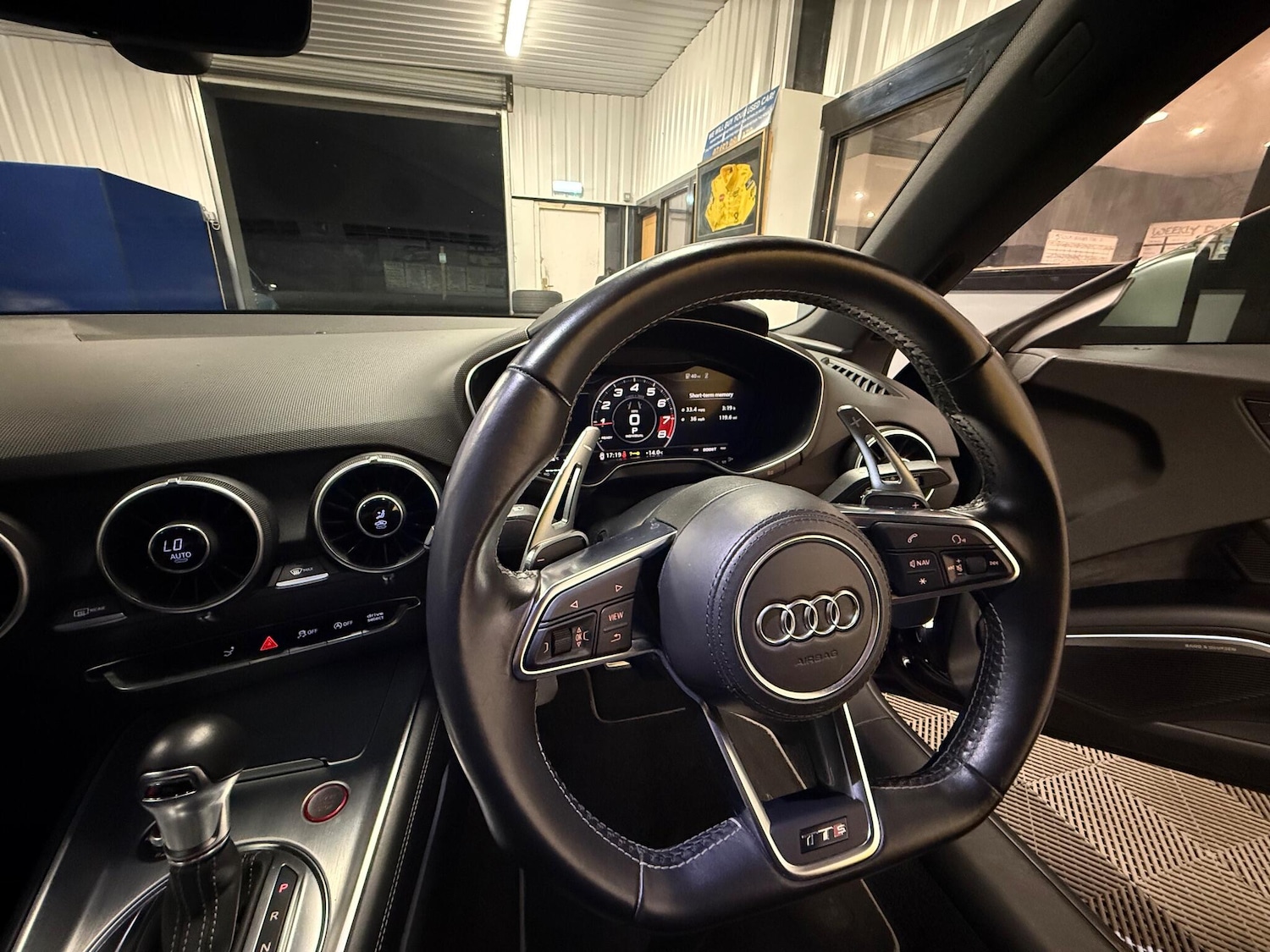Used Audi TTS 2015 for sale - 76513477: Photo 9