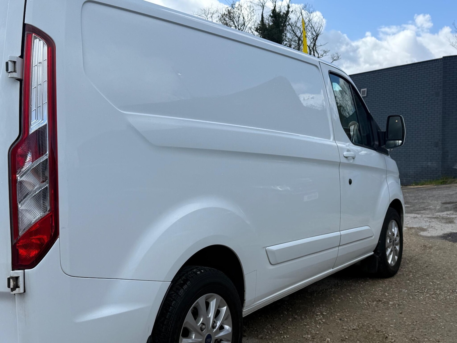 Used Ford Transit Custom for sale - 78058116: Photo 8