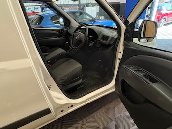 Used Fiat Doblo 2015 for sale - 78006391: Photo