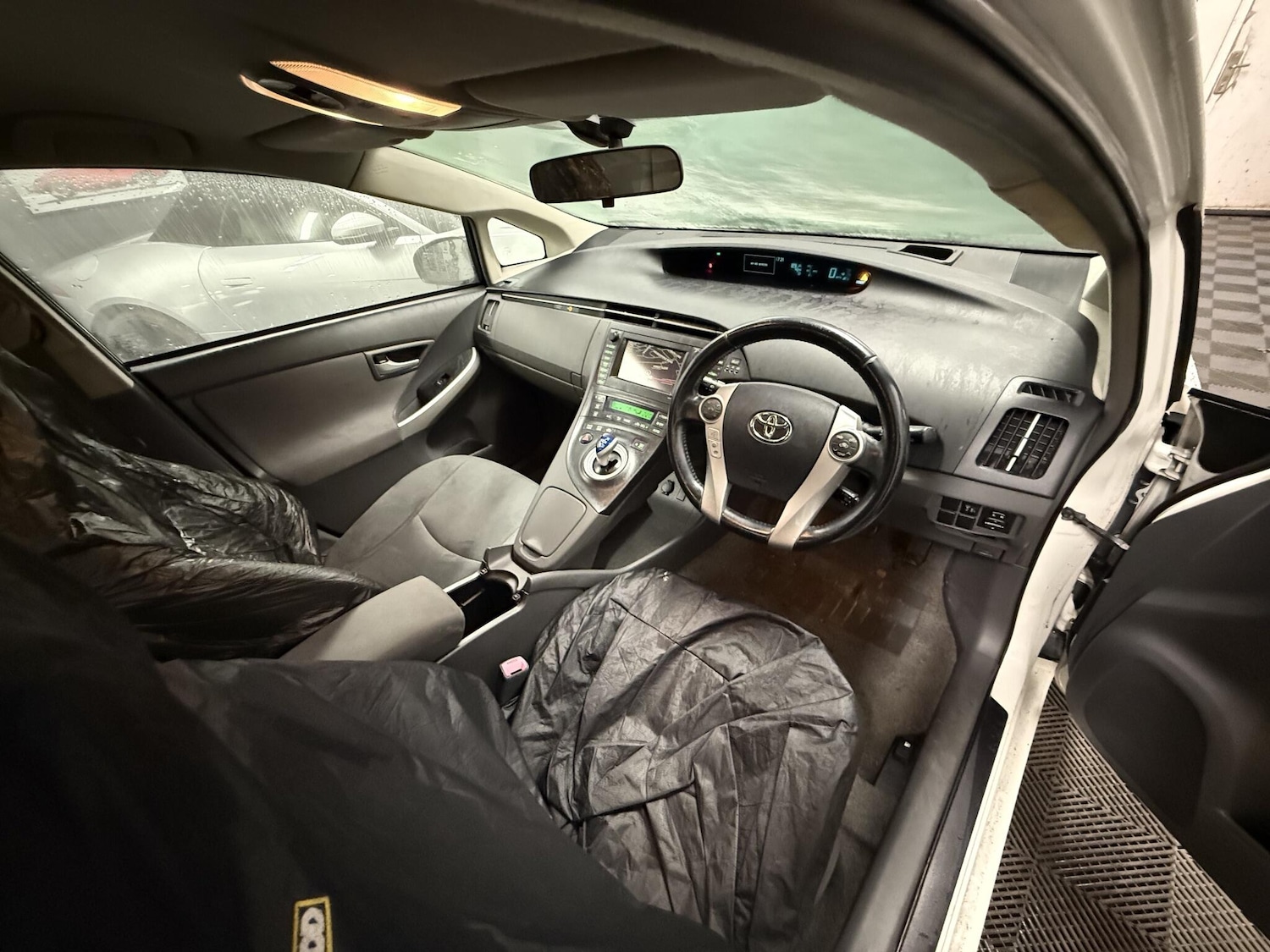 Used Toyota Prius 2010 for sale - 77191553: Photo 4