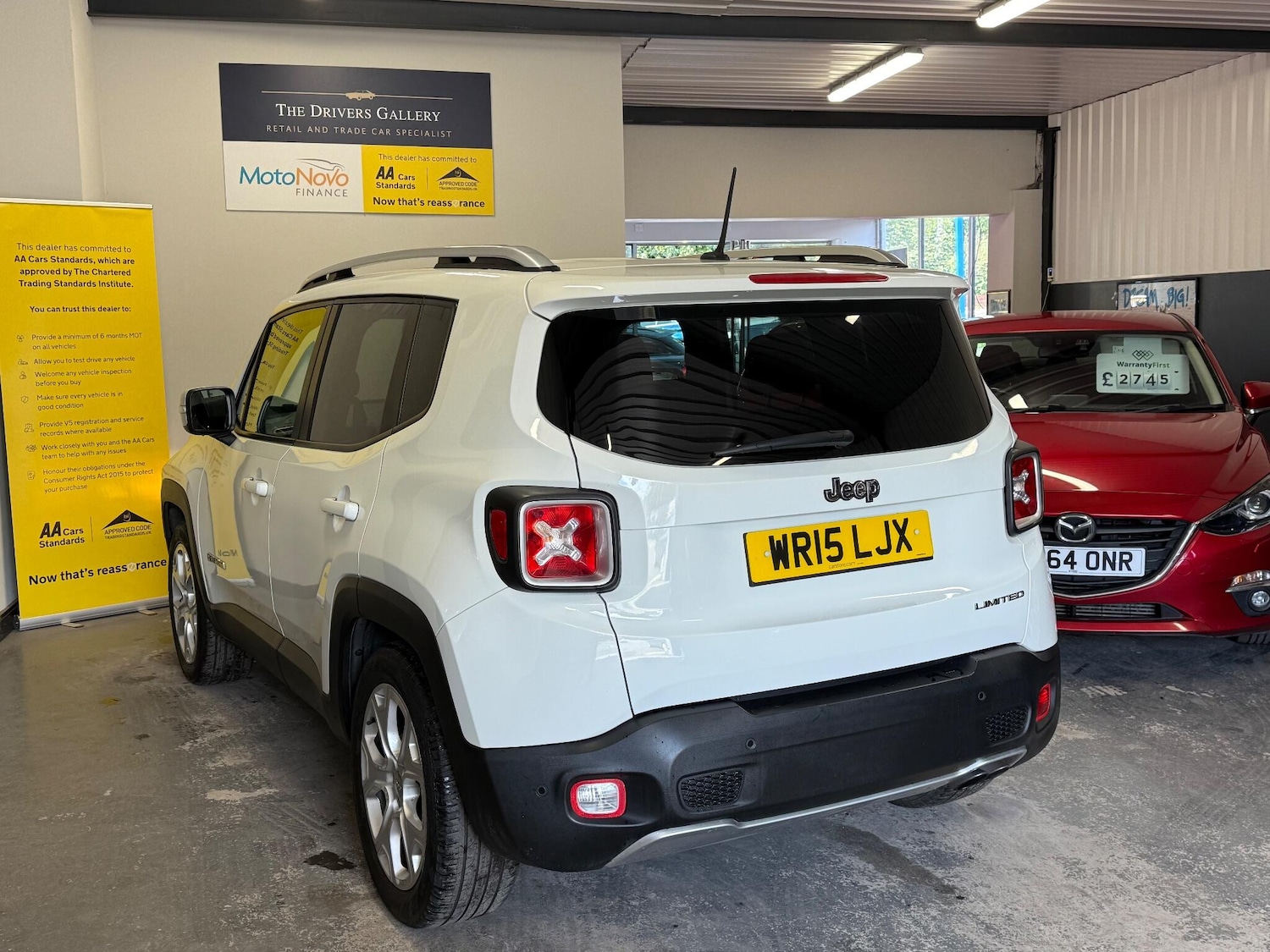 Used Jeep Renegade 2015 for sale - 76645533: Photo 3