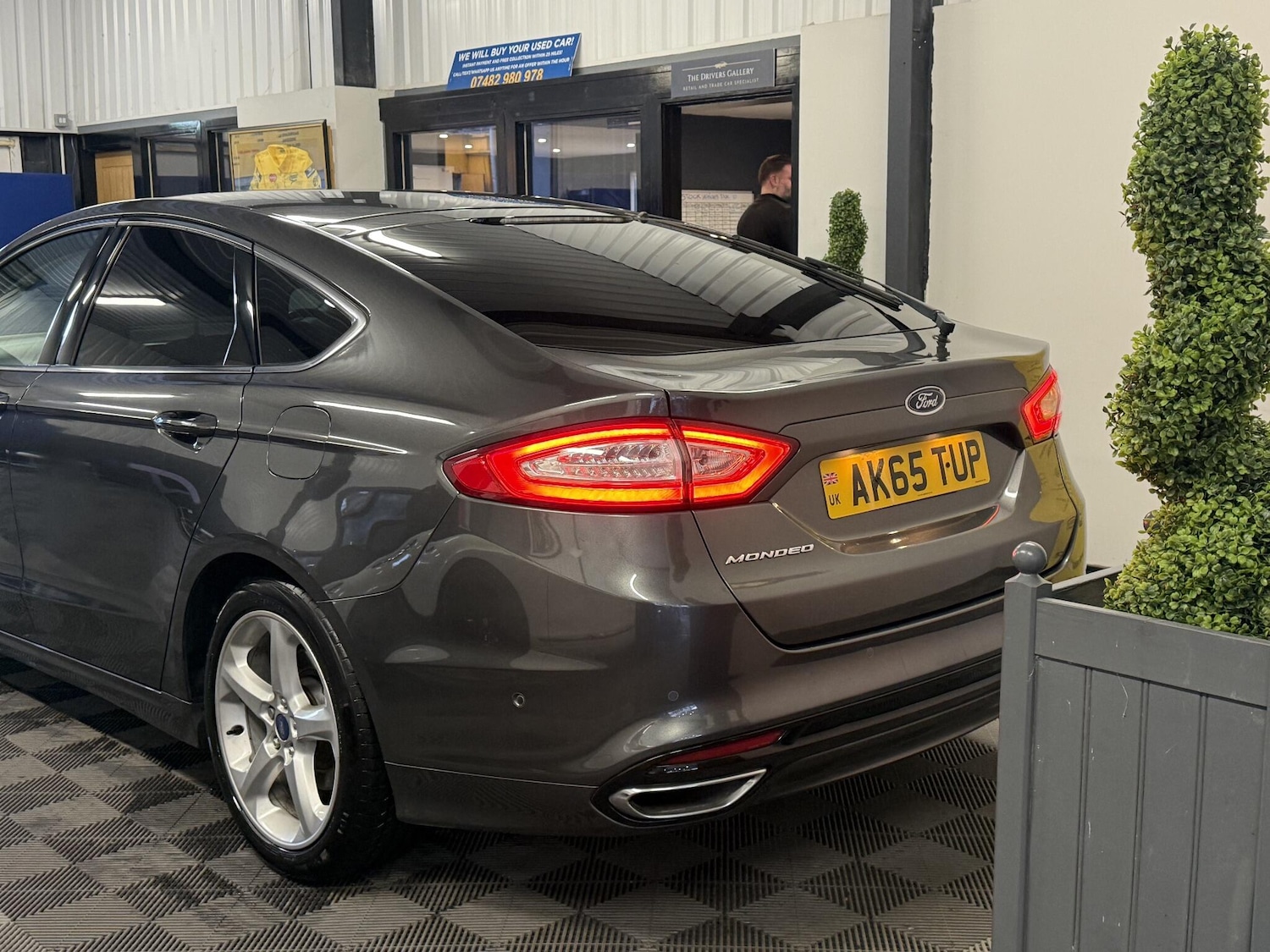 Used Ford Mondeo 2016 for sale - 77396045: Photo 17