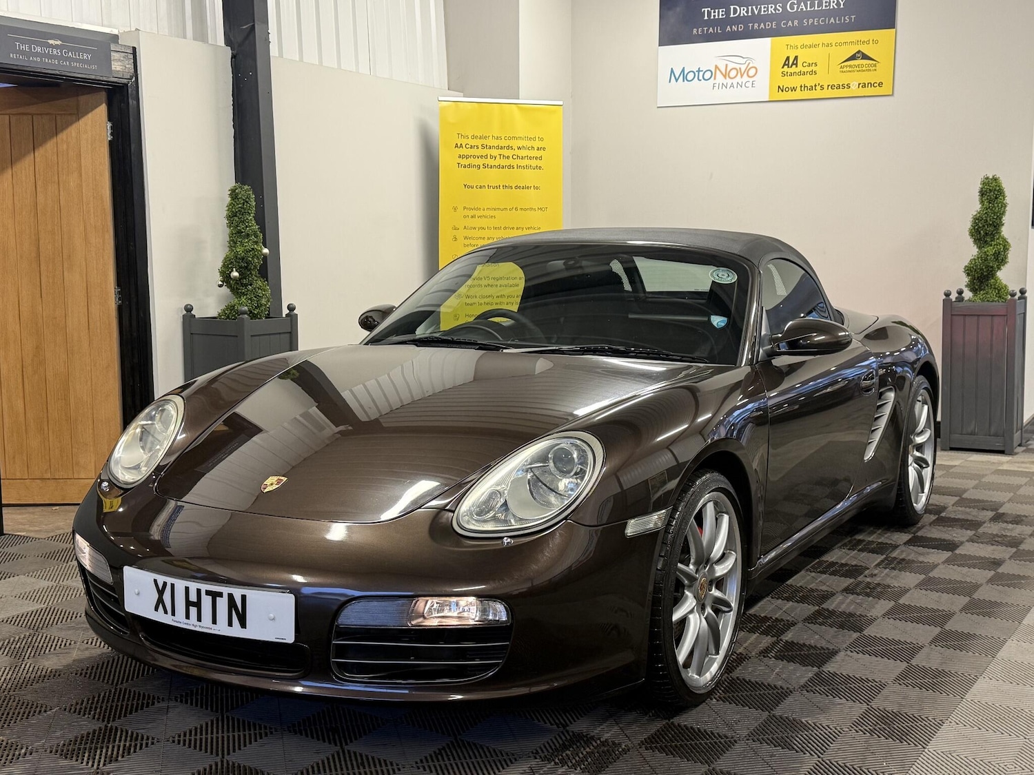 Used Porsche Boxster for sale - 77395943: Photo 2