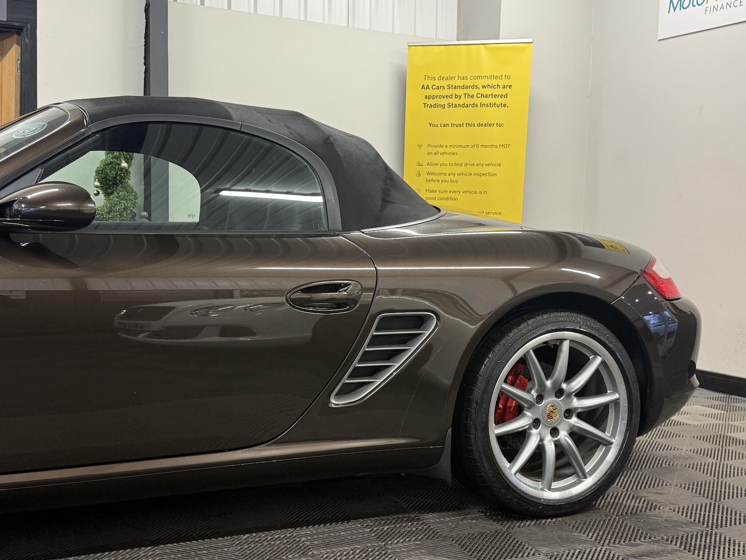 Used Porsche Boxster for sale - 77395943: Photo 27