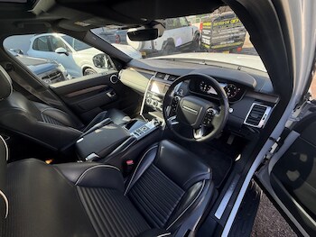 Used Land Rover Discovery 2019 for sale - 77696642: Photo