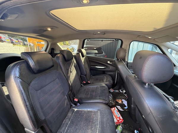 Used Ford S-Max for sale - 76227450: Photo 4