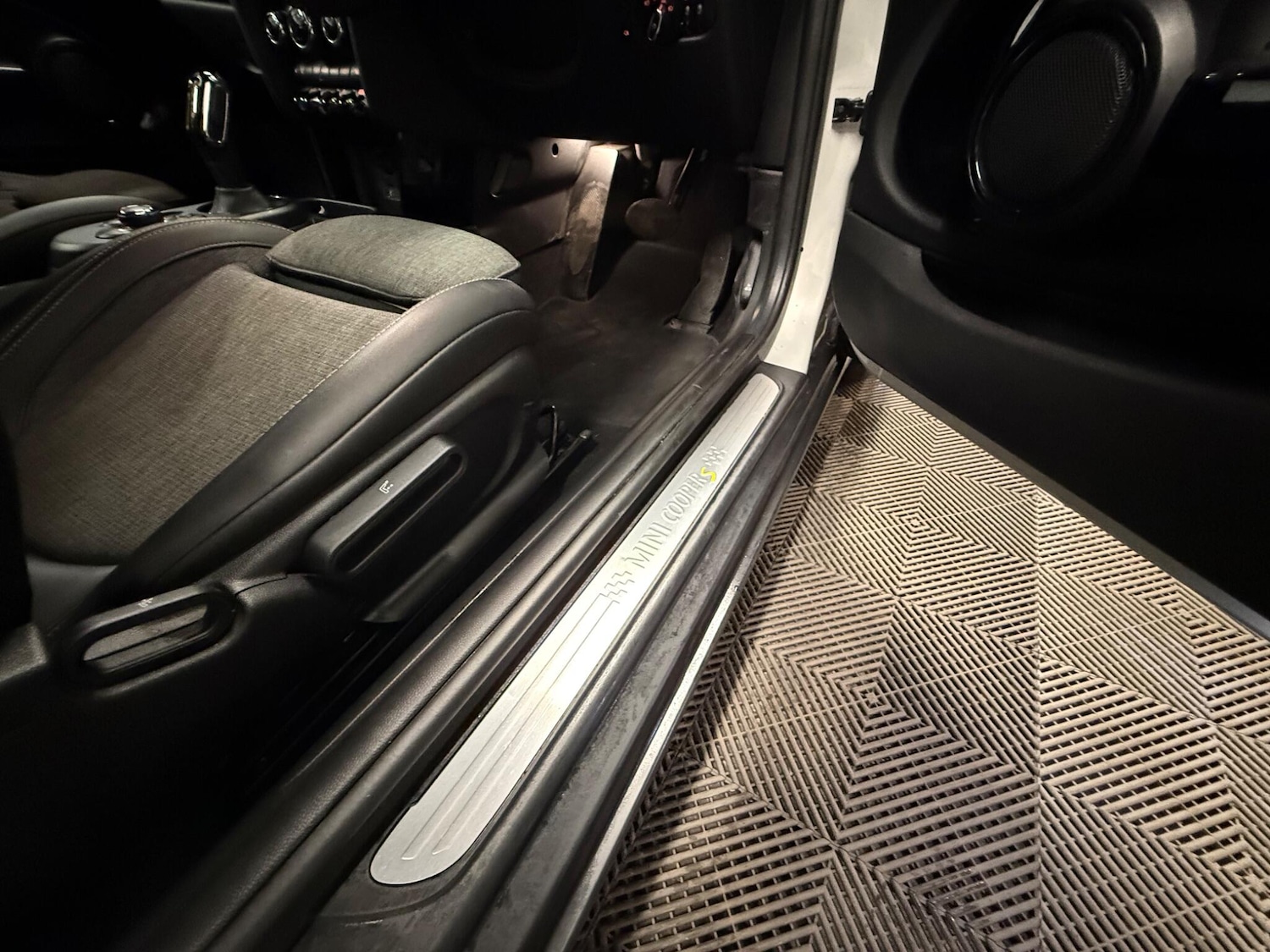 Used MINI Electric Hatch 2021 for sale - 77496786: Photo 22