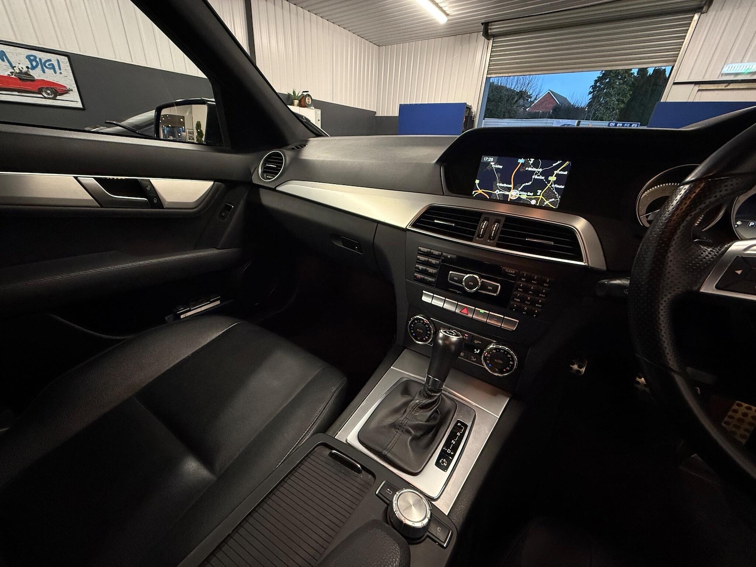 Used Mercedes-Benz C Class 2011 for sale - 77305914: Photo 11