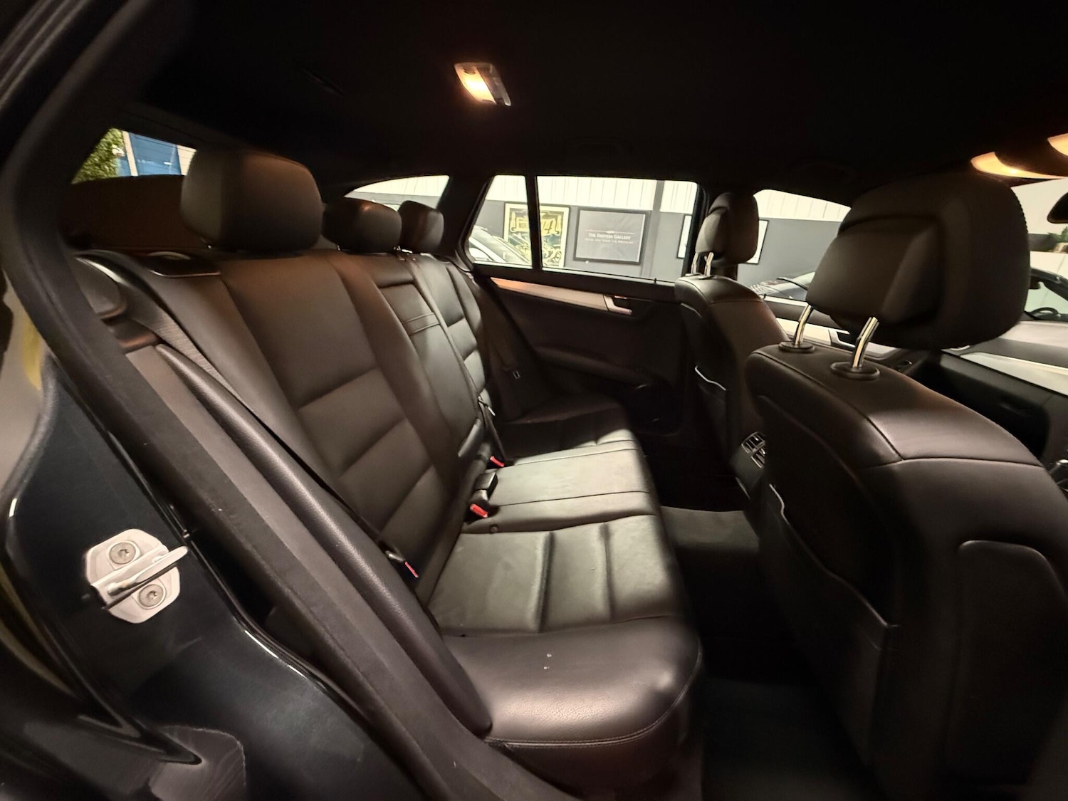 Used Mercedes-Benz C Class 2011 for sale - 77305914: Photo 12