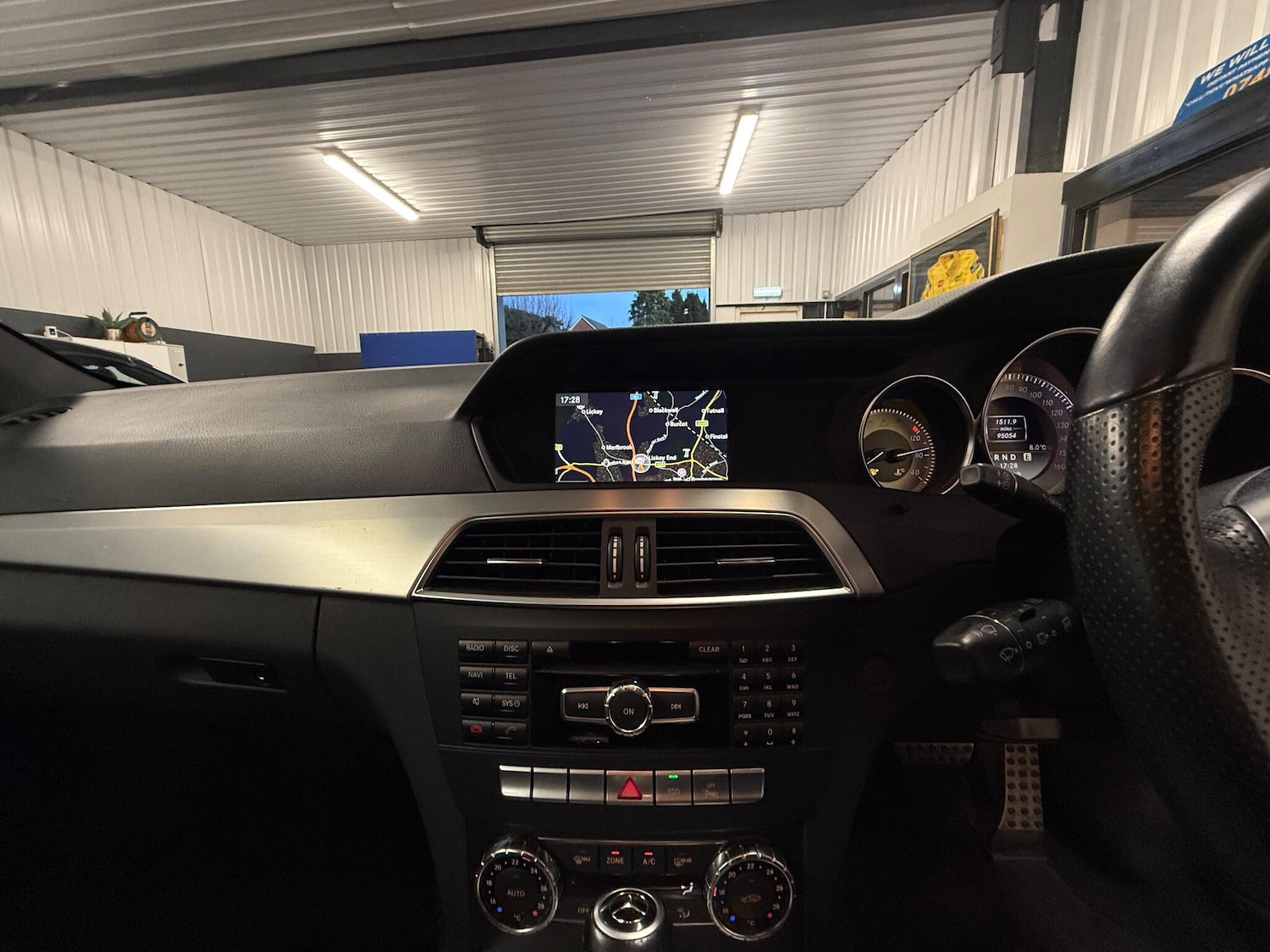 Used Mercedes-Benz C Class 2011 for sale - 77305914: Photo 13