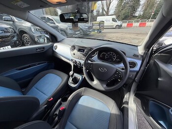 Used Hyundai i10 2014 for sale - 77625038: Photo