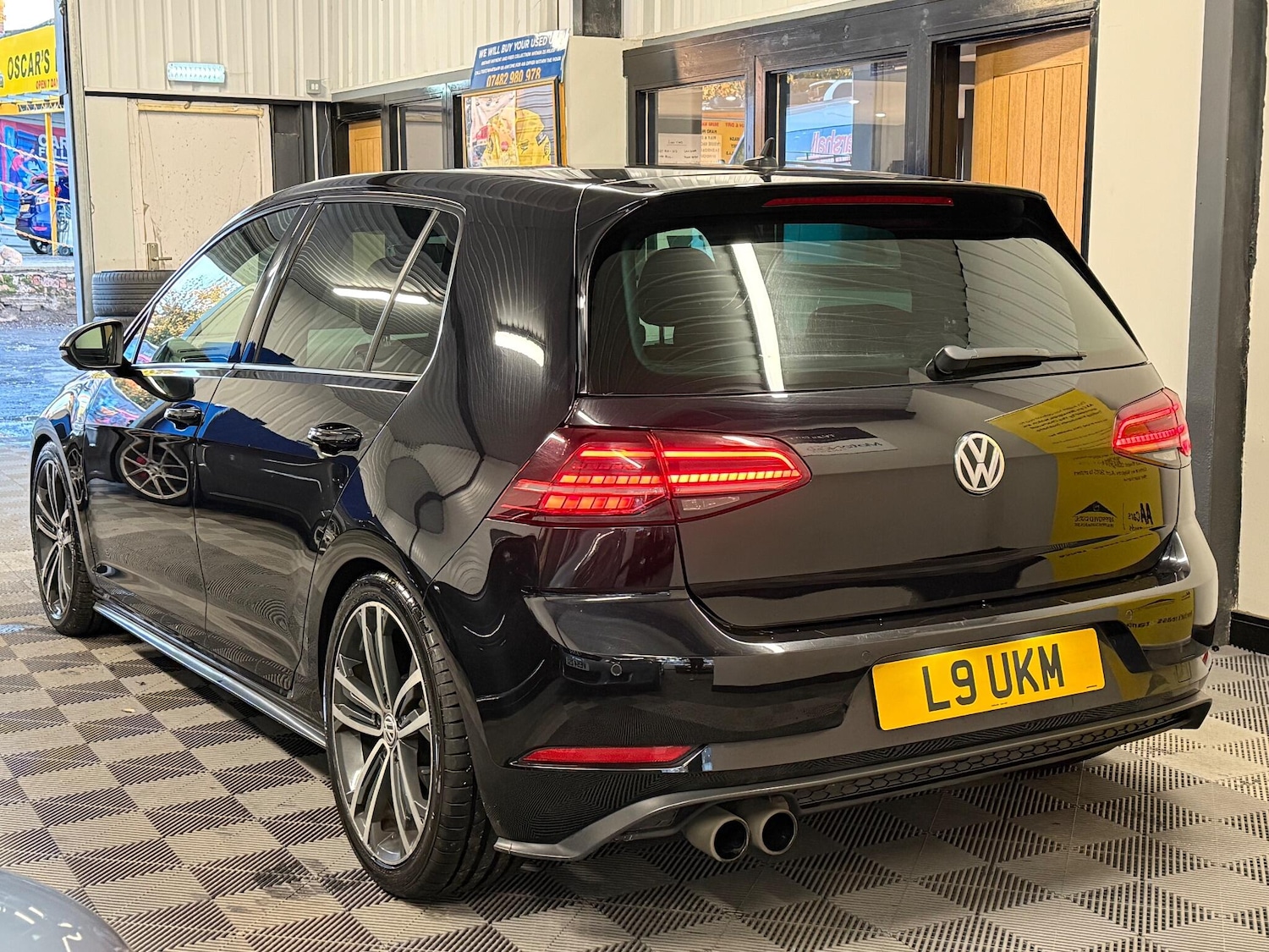 Used Volkswagen Golf 2017 for sale - 76607751: Photo 3