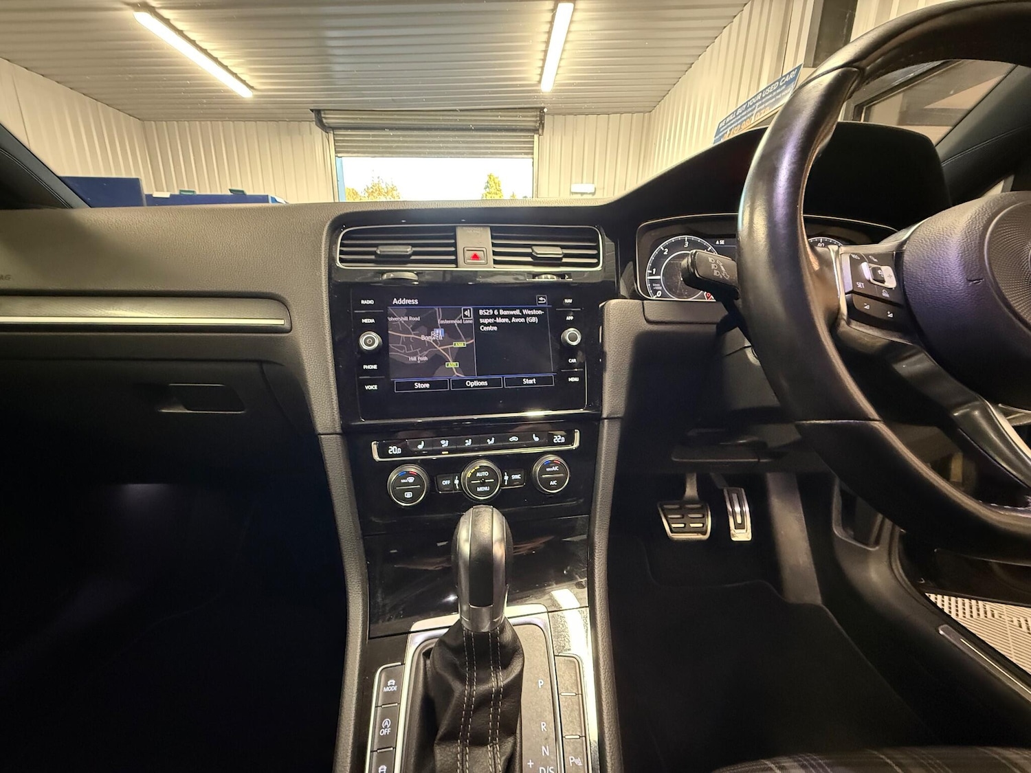 Used Volkswagen Golf 2017 for sale - 76607751: Photo 31