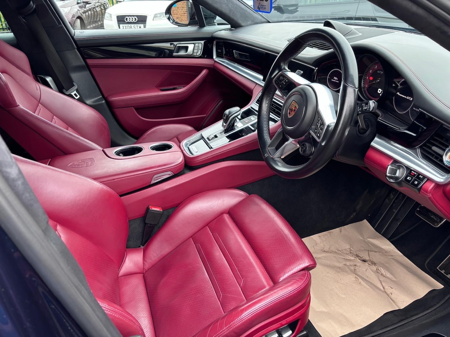 Used Porsche Panamera 2019 for sale - 77426082: Photo 3