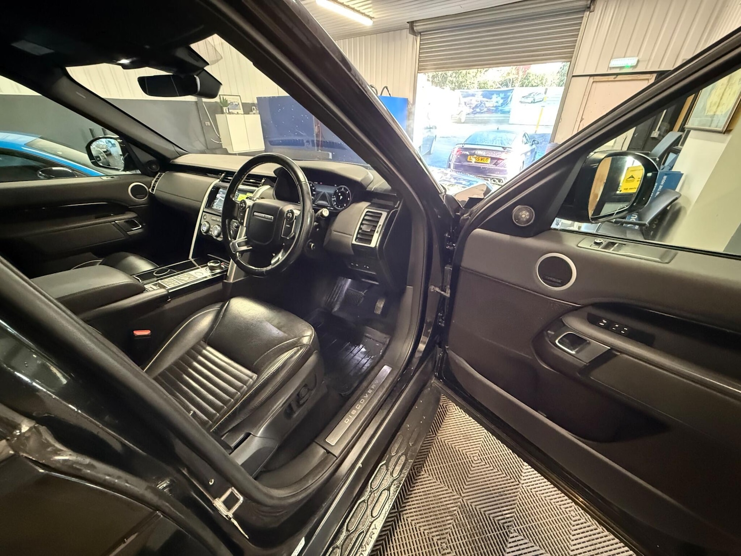 Used Land Rover Discovery for sale - 76999015: Photo 21