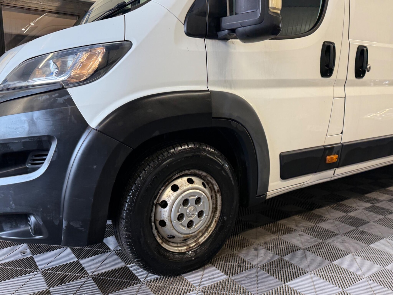 Used Peugeot Boxer 2018 for sale - 77497577: Photo 11