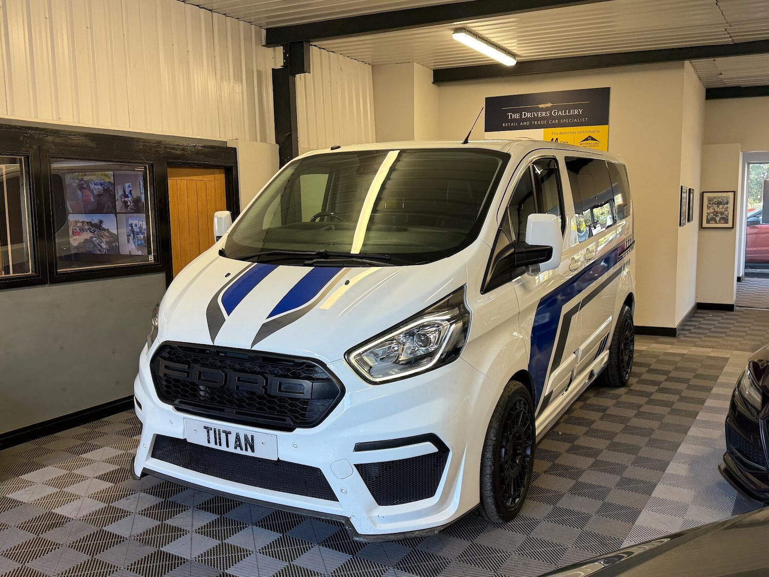 Used Ford Transit Custom 2019 for sale - 76607650: Photo 1