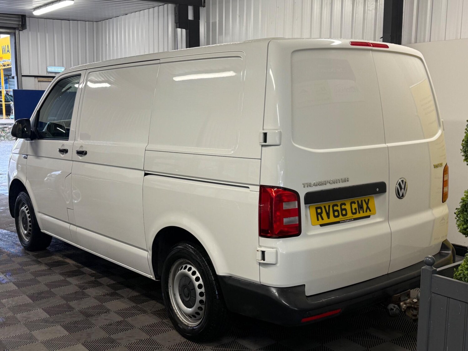 Used Volkswagen Transporter for sale - 78047551: Photo 13