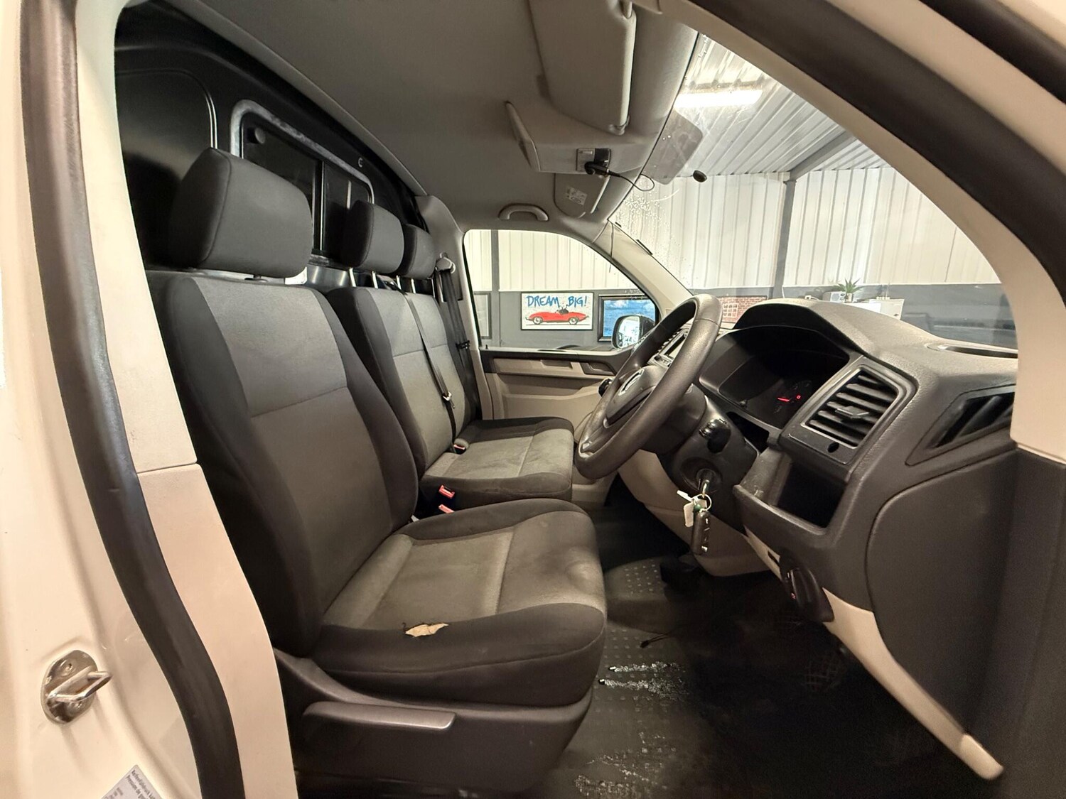 Used Volkswagen Transporter for sale - 78047551: Photo 25