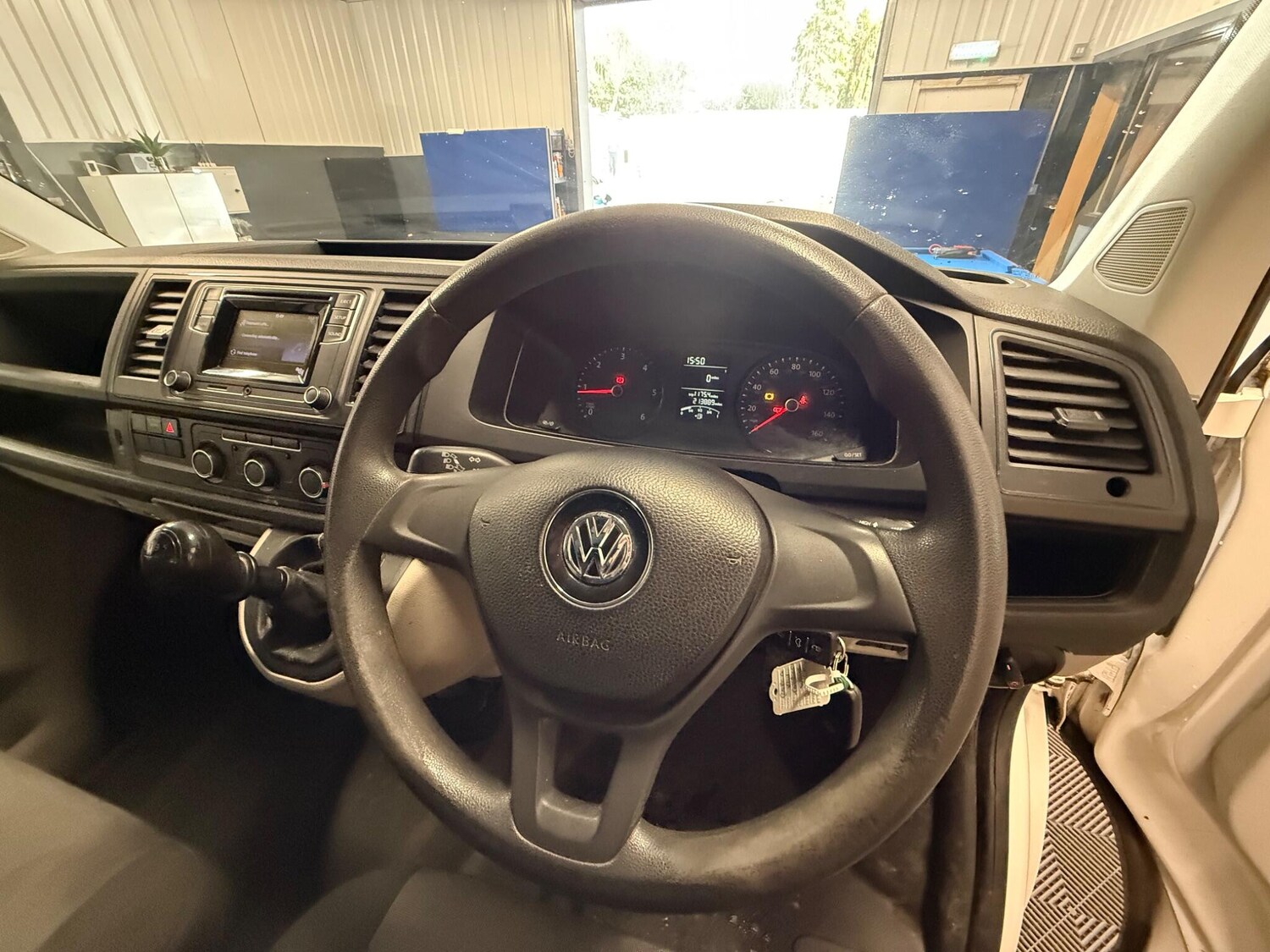 Used Volkswagen Transporter for sale - 78047551: Photo 27
