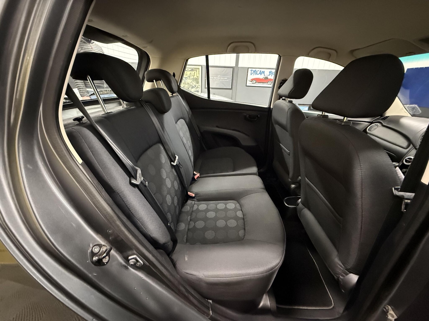 Used Hyundai i10 2008 for sale - 77229304: Photo 11