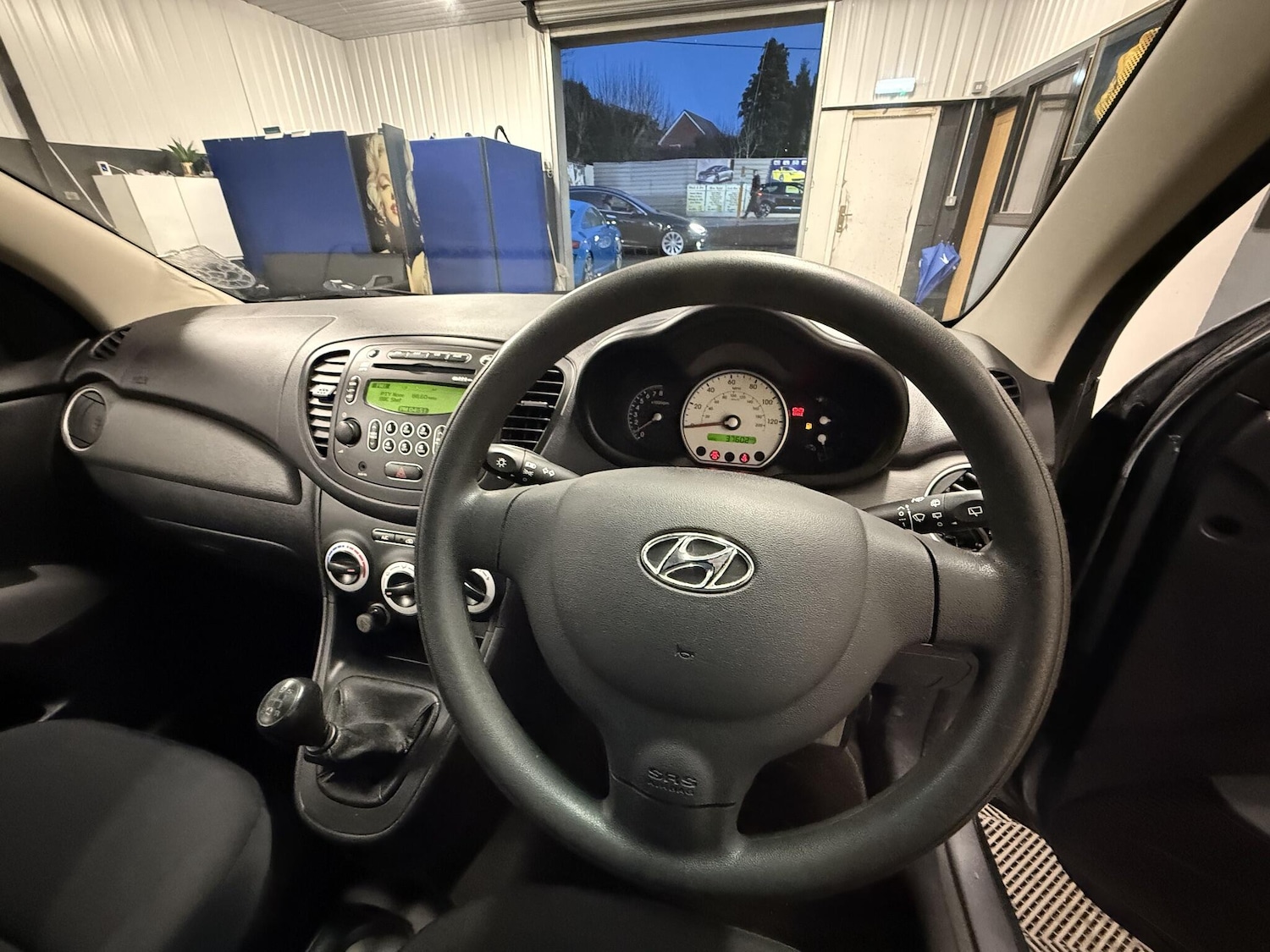 Used Hyundai i10 2008 for sale - 77229304: Photo 7