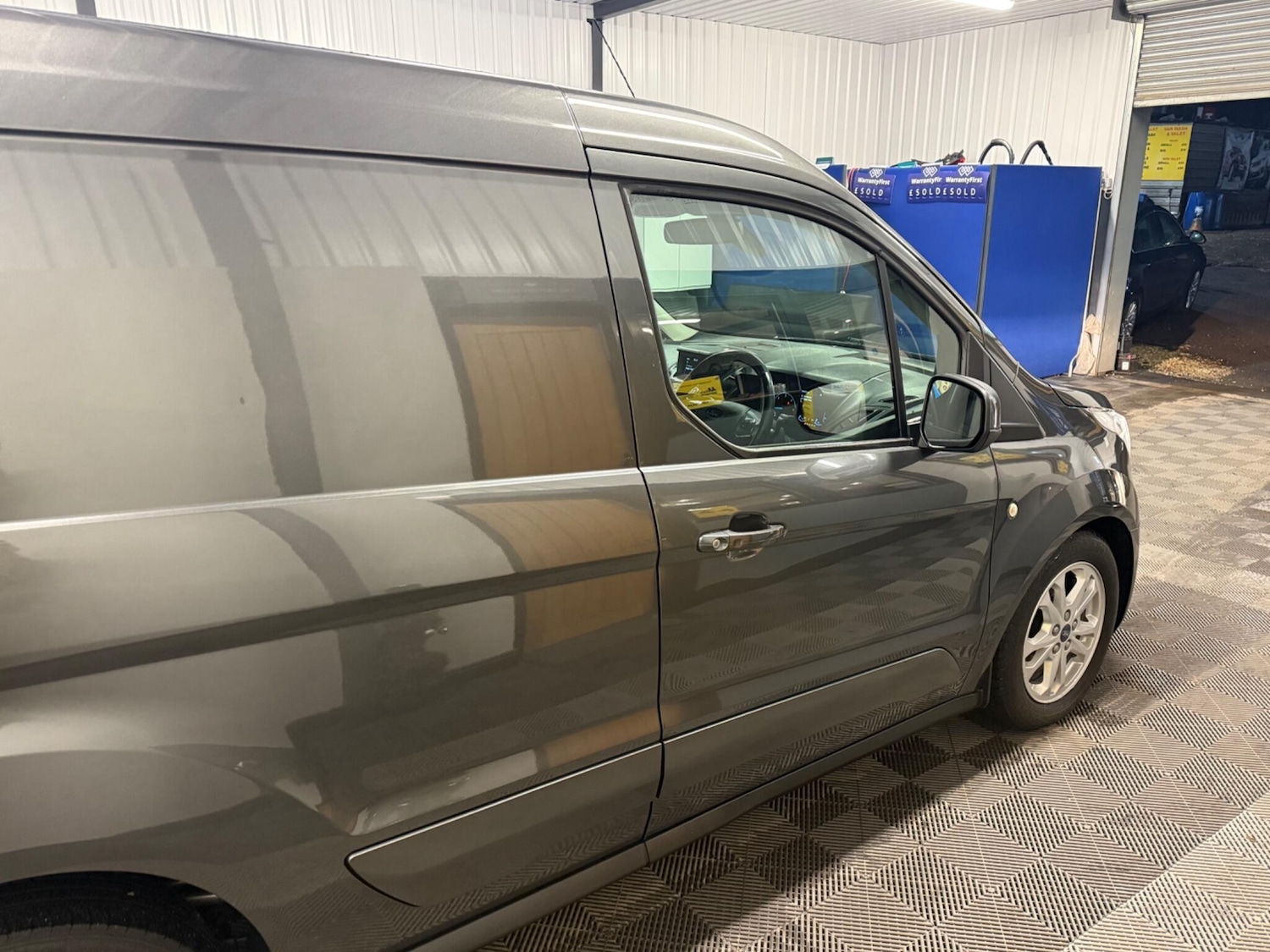 Used Ford Transit Connect 2018 for sale - 76752654: Photo 13