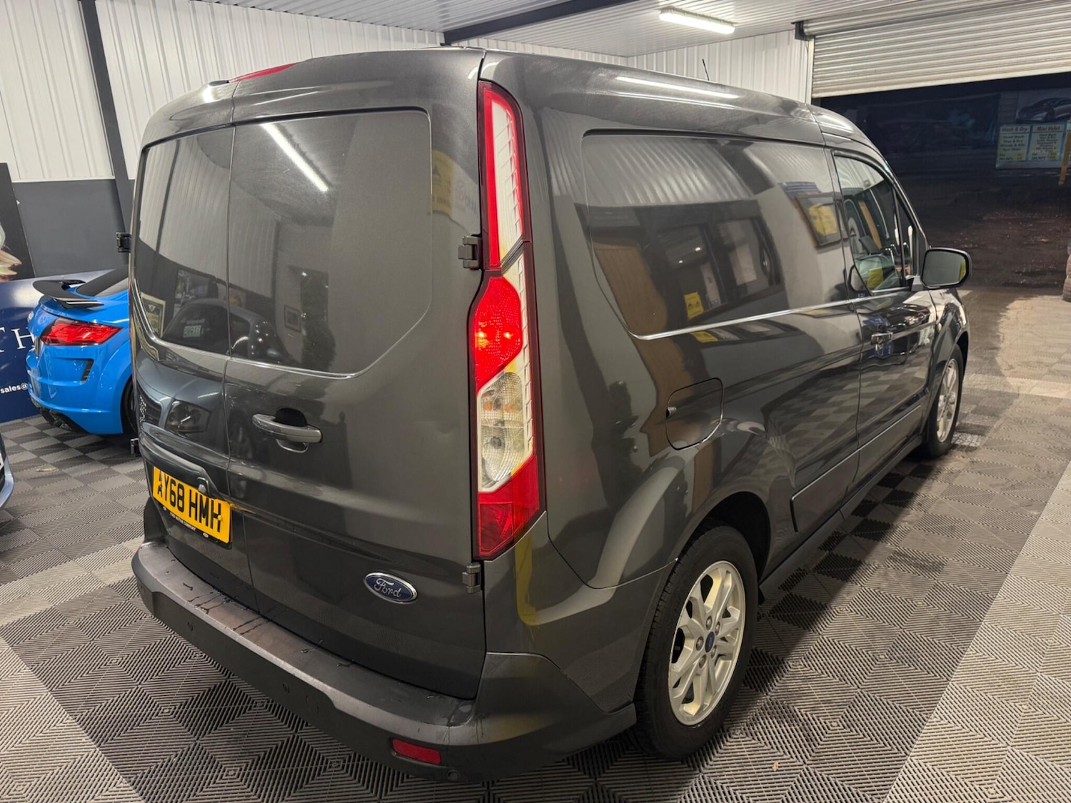 Used Ford Transit Connect 2018 for sale - 76752654: Photo 14