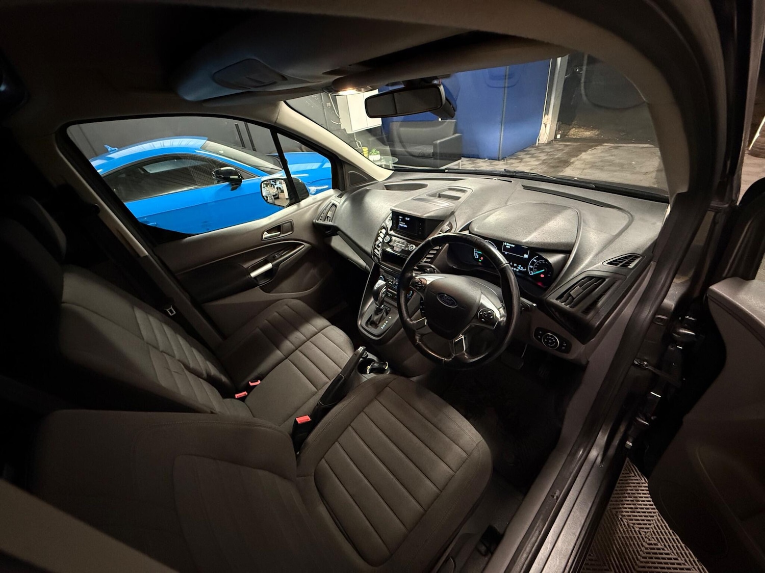 Used Ford Transit Connect 2018 for sale - 76752654: Photo 16