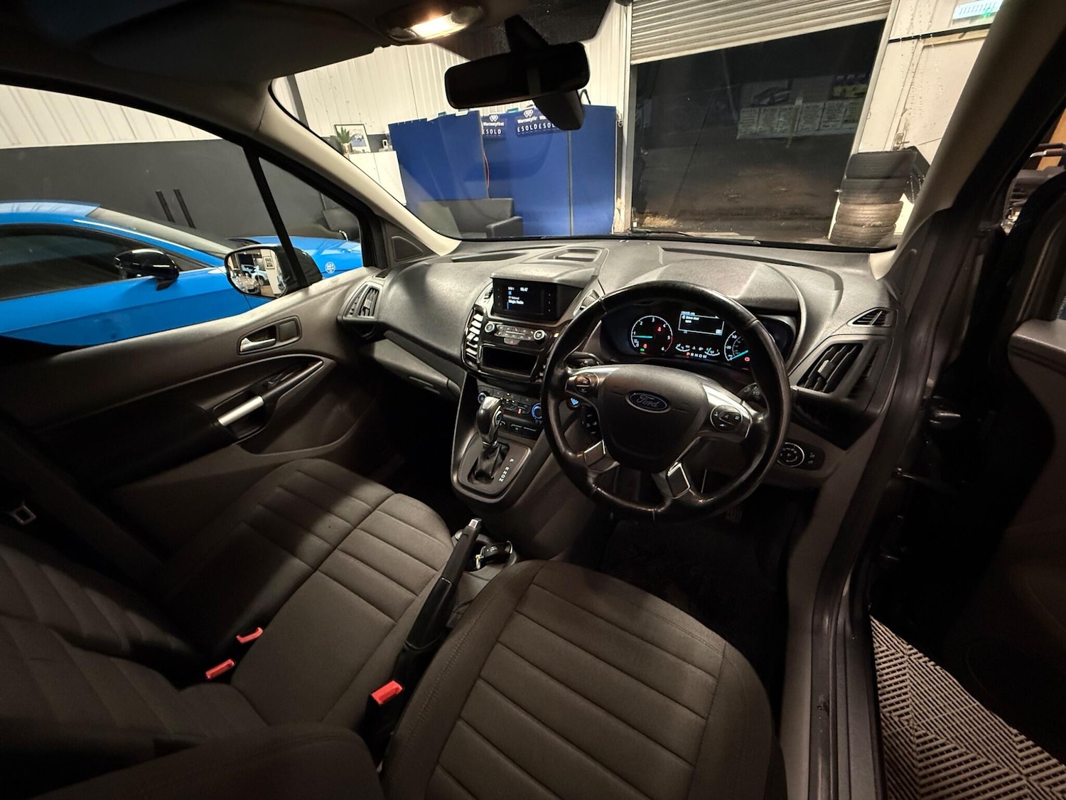 Used Ford Transit Connect 2018 for sale - 76752654: Photo 17