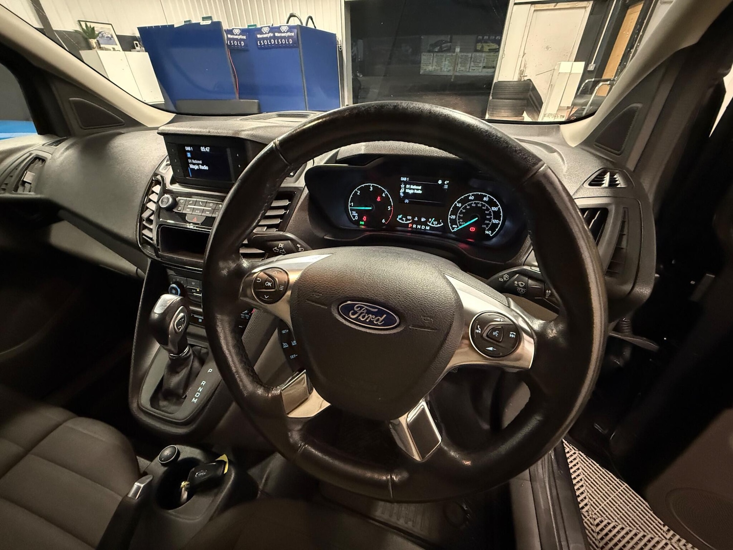 Used Ford Transit Connect 2018 for sale - 76752654: Photo 20