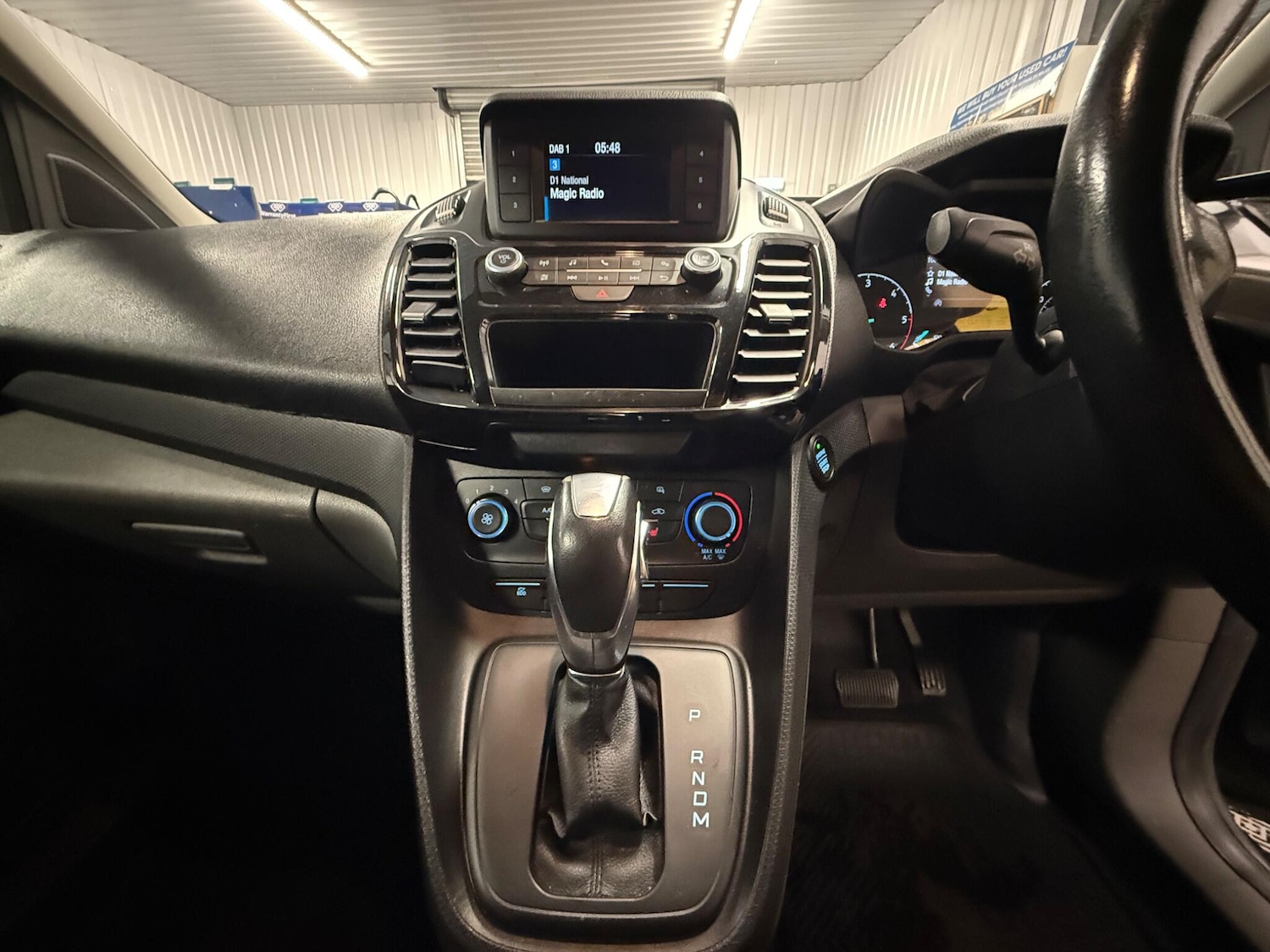 Used Ford Transit Connect 2018 for sale - 76752654: Photo 25