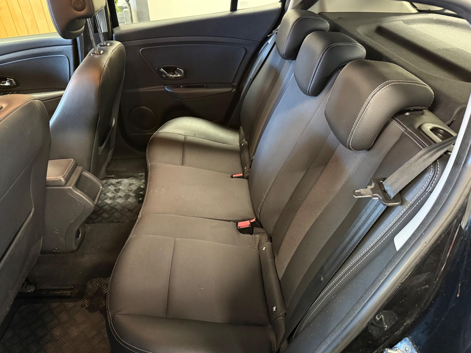 Used Renault Megane 2015 for sale - 77156460: Photo 12