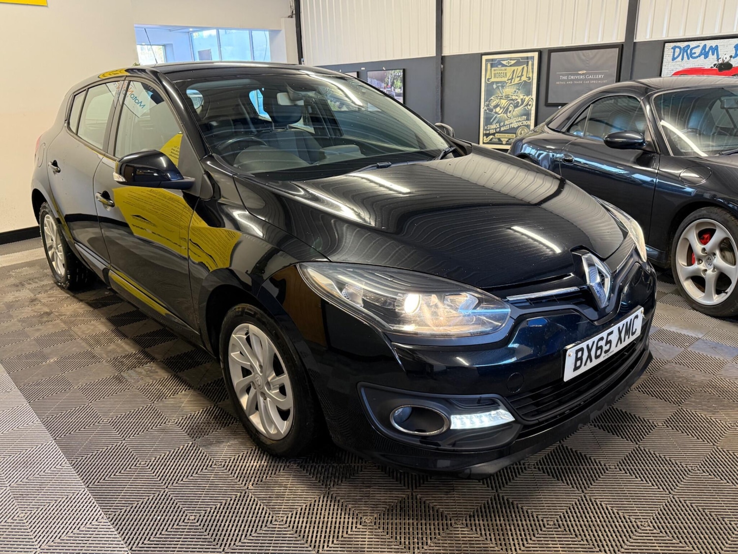 Used Renault Megane 2015 for sale - 77156460: Photo 3