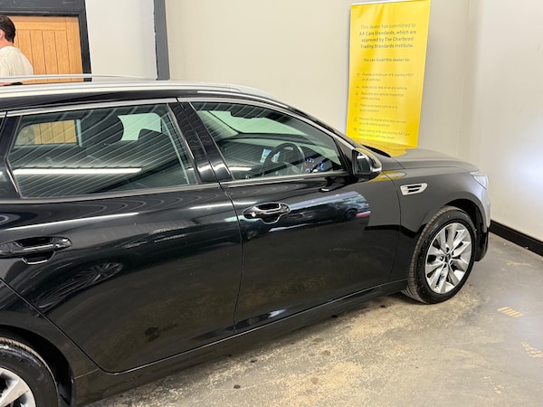 Used Kia Optima 2017 for sale - 75539716: Photo 13
