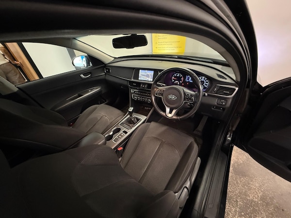 Used Kia Optima 2017 for sale - 75539716: Photo 4