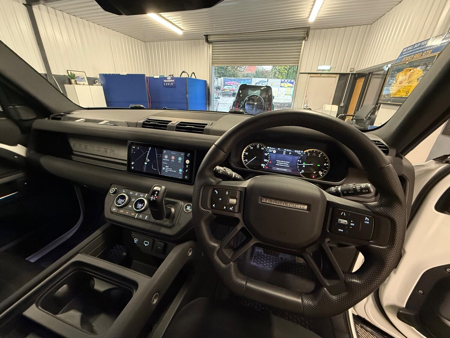 Used Land Rover Defender 110 for sale - 77573989: Photo 5