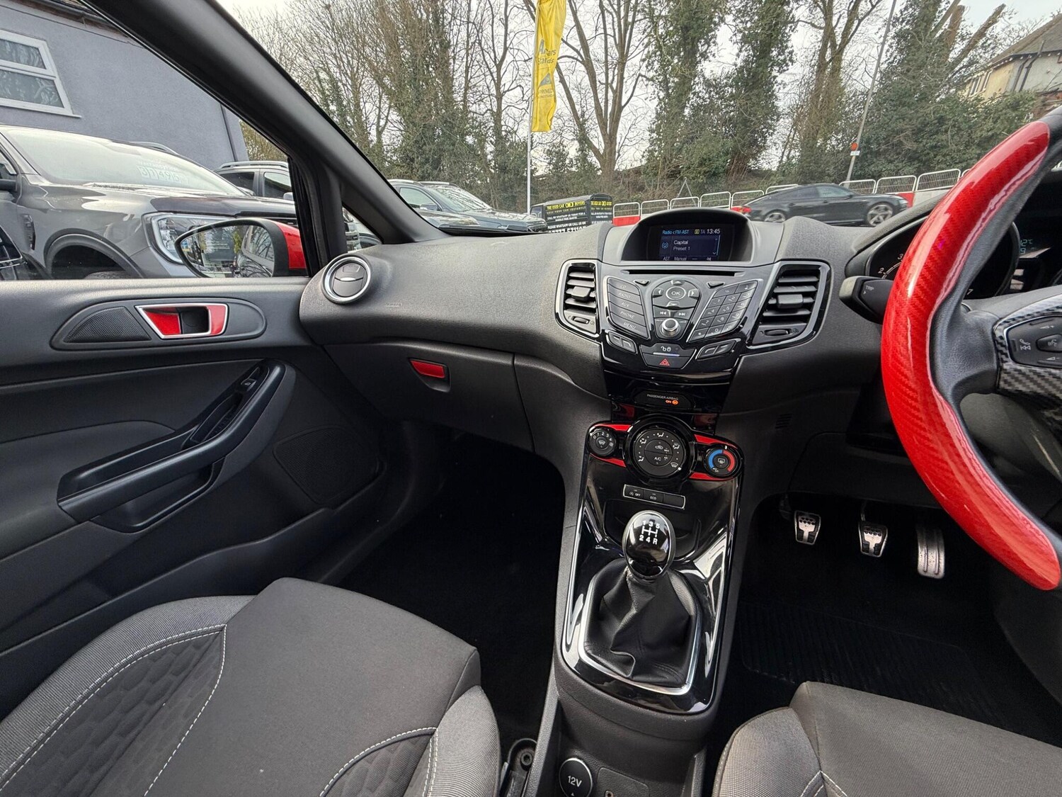 Used Ford Fiesta 2015 for sale - 77574032: Photo 22