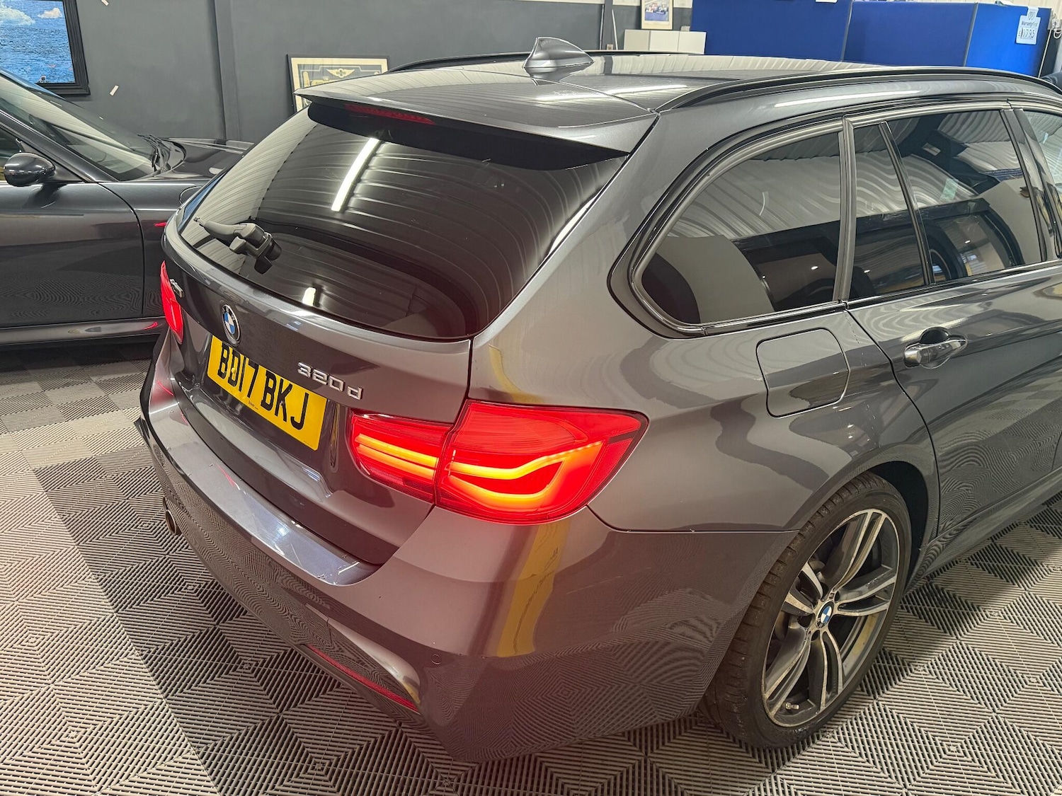 Used BMW 3 Series 2017 for sale - 76282699: Photo 17