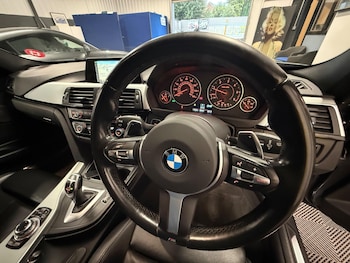 Used BMW 3 Series 2017 for sale - 76282699: Photo