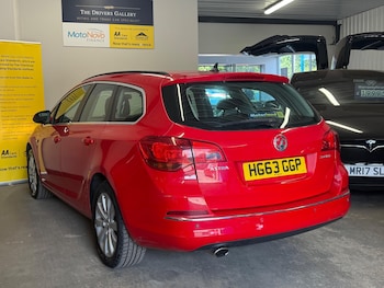 Used Vauxhall Astra 2014 for sale - 75139490: Photo