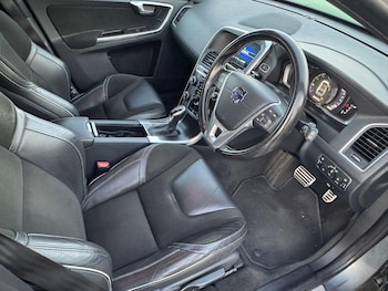 Used Volvo XC60 2017 for sale - 76042188: Photo 3