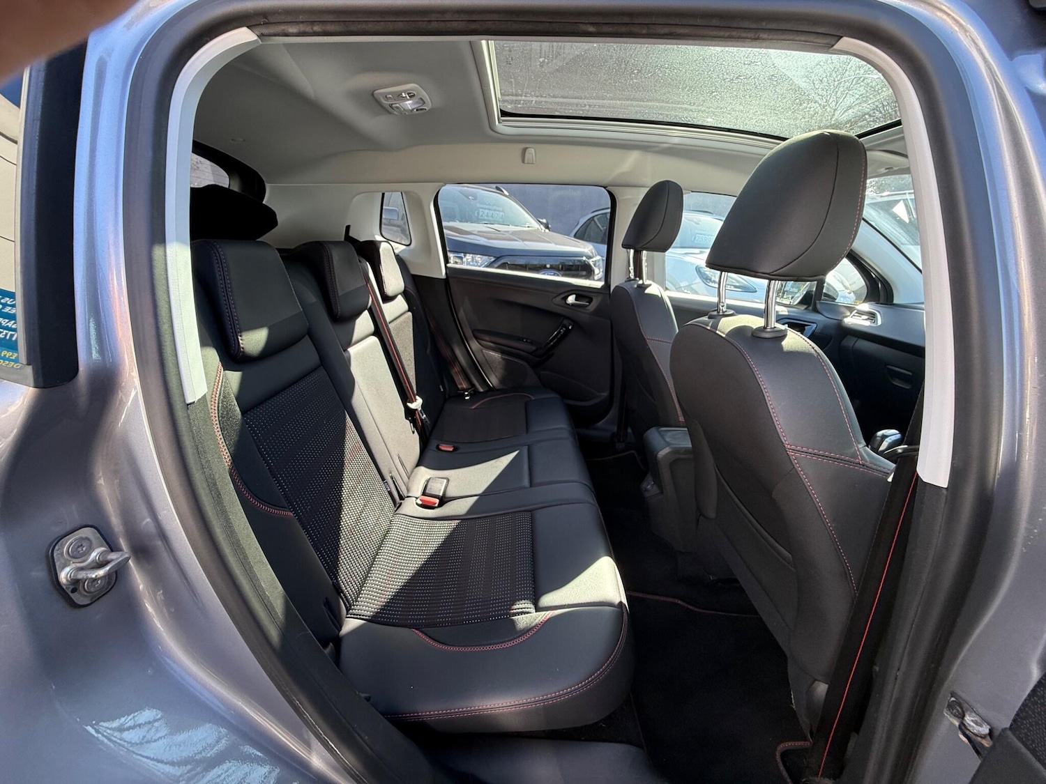 Used Peugeot 2008 for sale - 77926215: Photo 16